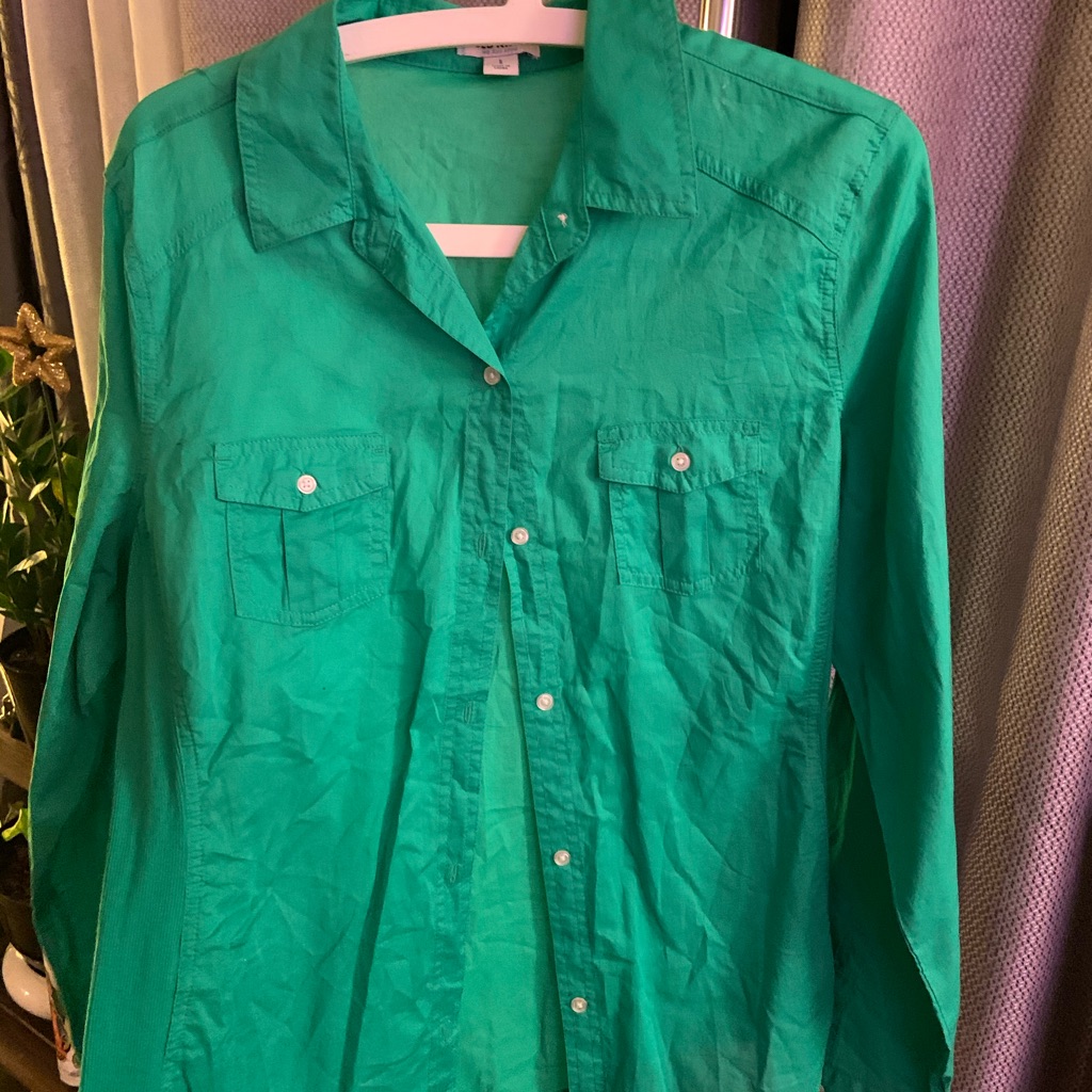 Button Up Collared Shirts